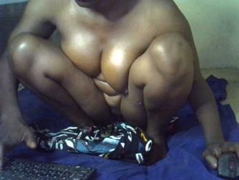 Prettyebony3 webcam model stream image