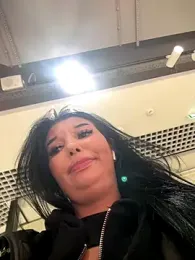 Tisha_Busty webcam model stream image