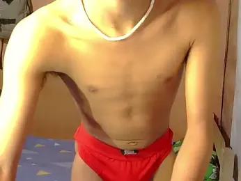 hugekenbigcock webcam stripchat model stream image