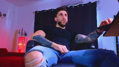 MightyAaronX webcam model stream image