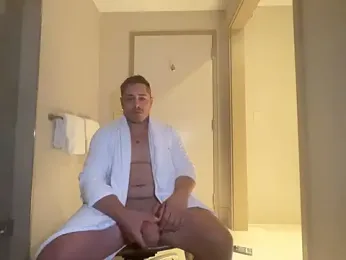 GirThySamoanSupermanXXL webcam stripchat model stream image