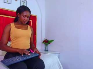 coralharrinsonn webcam model stream image