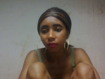 zelioness webcam bongacams model stream image