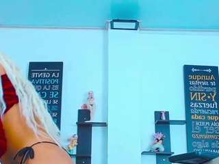 chloe-thunders webcam model stream image