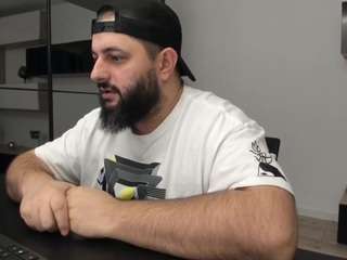 dravenpeak webcam model stream image