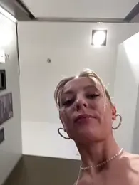 VikaBunny1 webcam stripchat model stream image