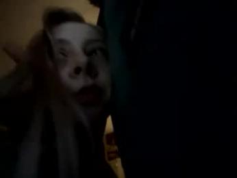 tohottohandletocoldtohold webcam model stream image