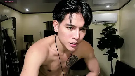 Bentlyfuck webcam stripchat model stream image