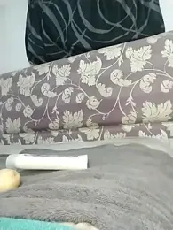 Stallion100 webcam model stream image