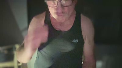 DominantDong webcam model stream image