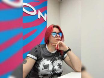 IriSka777 webcam model stream image