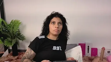 Iam_Issaa webcam model stream image