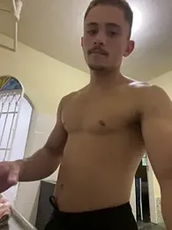 ThaizinhaLinda webcam model stream image