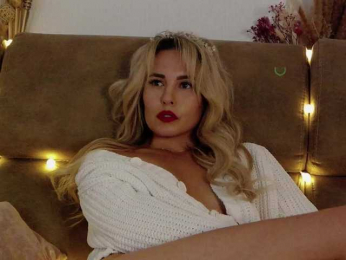 Kocmoc_Katerina webcam model stream image