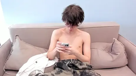 Ur_NextDoor_Boy webcam model stream image