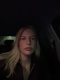 Chloemillerrxx webcam model stream image