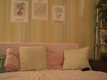 IsabellaTorrance webcam model stream image