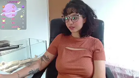 myamillor webcam model stream image