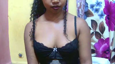 Canellia webcam model stream image