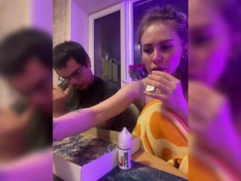 Letti28 webcam bongacams model stream image