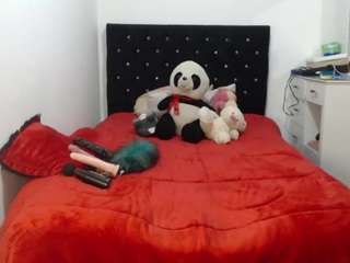 julietajonesx webcam camsoda model stream image