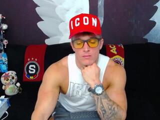 Paul Morisette webcam model stream image