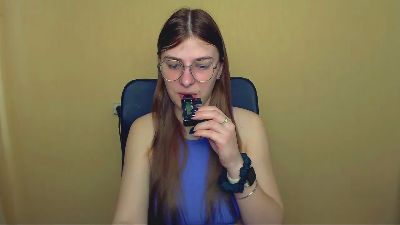 Luna_Lush_ webcam model stream image
