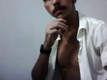 MagrinhoSaradoo webcam model stream image