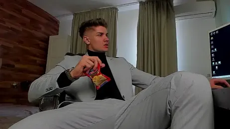 MaxKaiden webcam model stream image