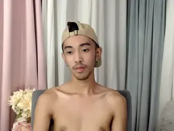 crocodale webcam model stream image