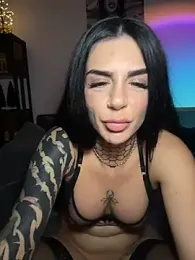 LexiCoco webcam model stream image