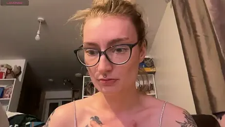 harleyblair webcam model stream image