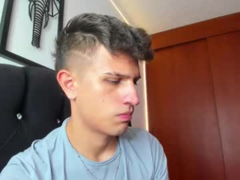 kevin_ahs1 webcam model stream image