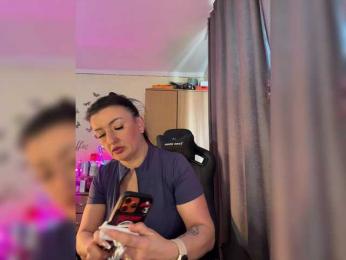 Hotangel75 webcam bongacams model stream image