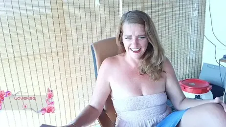 Nicolette_Dutch webcam stripchat model stream image