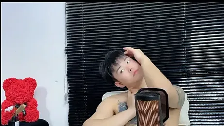 GUCCI-BOY1314 webcam model stream image