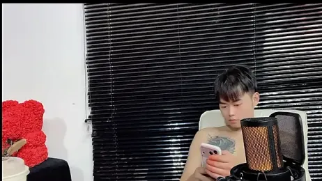 GUCCI-BOY1314 webcam model stream image