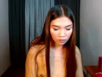 estherlust webcam model stream image