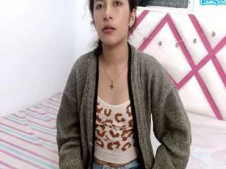 littlesou webcam model stream image