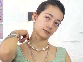 zorra-violeta webcam model stream image