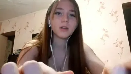 Sophiecuttie webcam model stream image