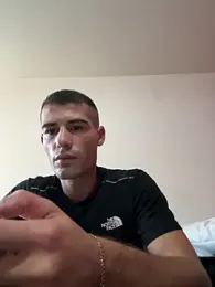 Gold7leonnnn webcam model stream image