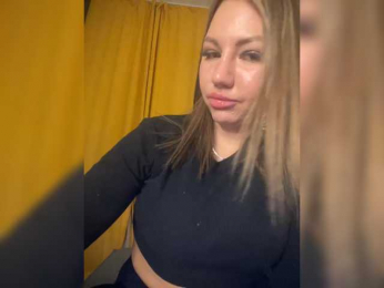 Caroleila_07 webcam model stream image