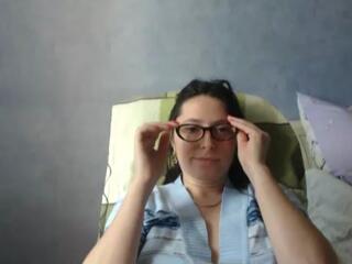 Empress Esper webcam model stream image