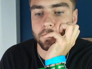 Roan Birkin webcam model stream image