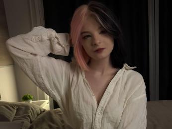 ClaudineKrentz webcam model stream image