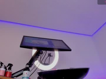 eva_rain webcam model stream image