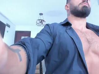 Ian Hunk webcam model stream image