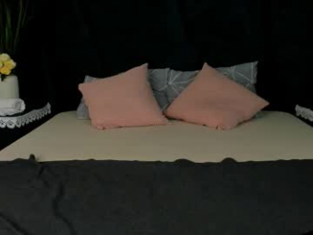 only_eric webcam model stream image