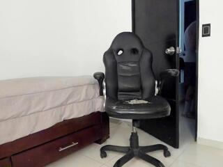 Jann P webcam model stream image